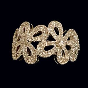 3/$15 Lia Sophia Signed Retired Rhodium Plated CZ Floral Abloom Ring Boho